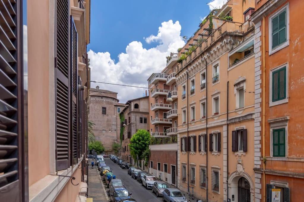 2 Minutes From The Colosseum - Luxury Appartamento Roma